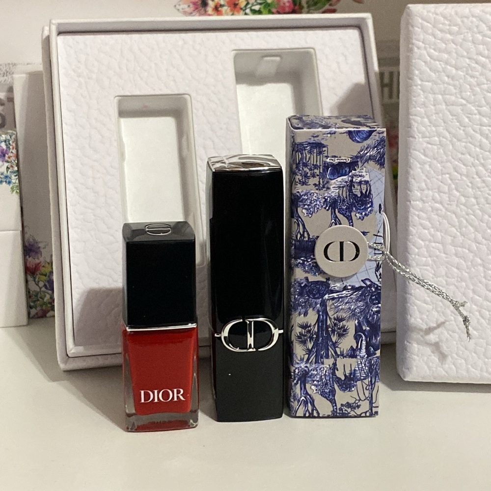 Dior Makeup Set Limited Edition-NIB - Picture 5 of 10
